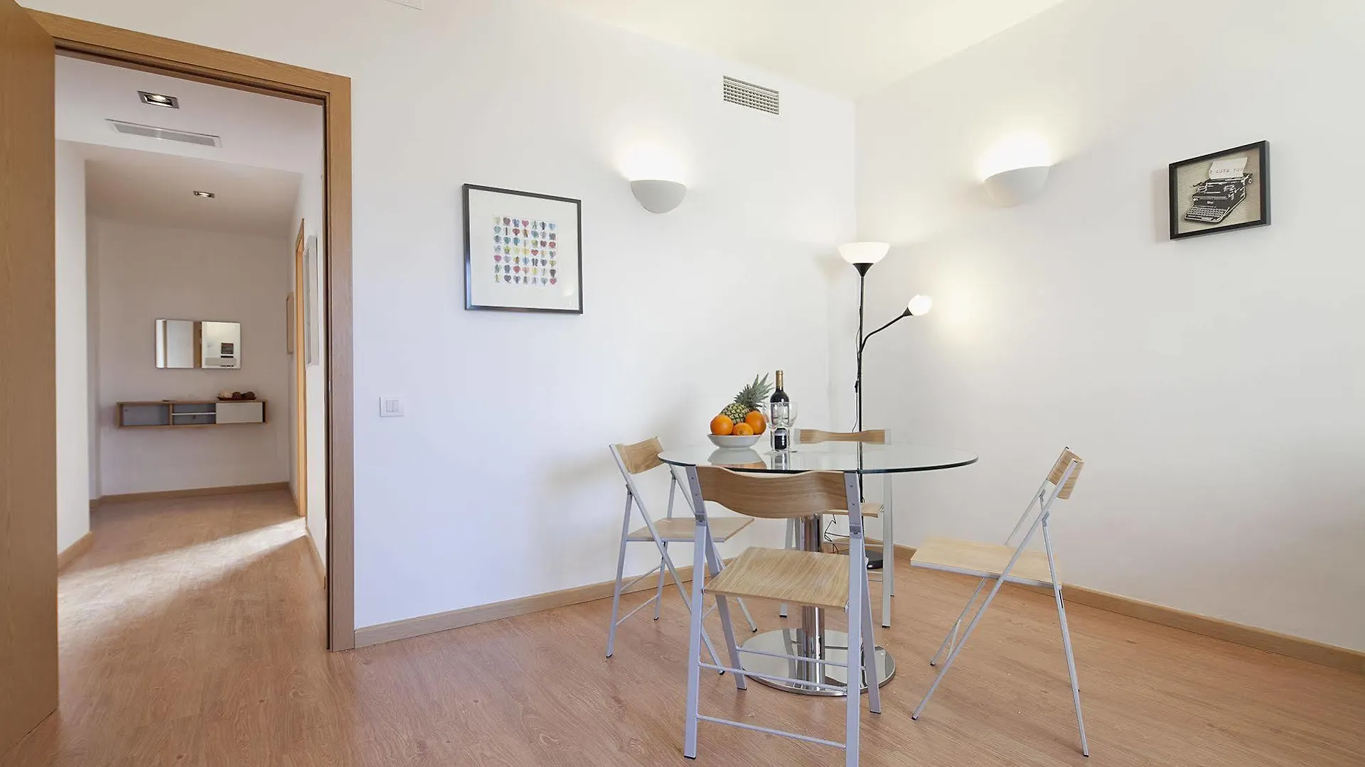 Bonavista Apartments - Pedrera Barcelona 4*,  Spanien