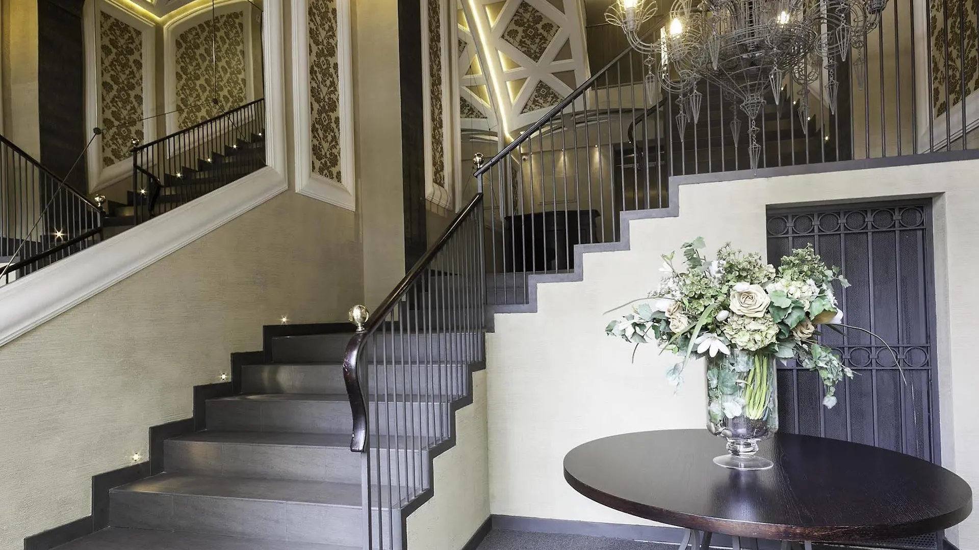 **** Hotell Bonavista Apartments - Pedrera Barcelona Spanien