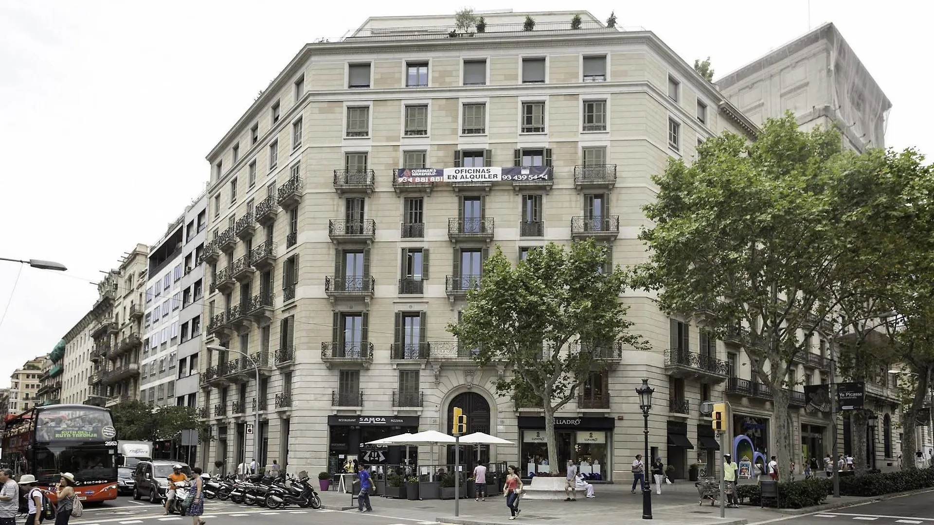 Bonavista Apartments - Pedrera Barcelona 4*,  España