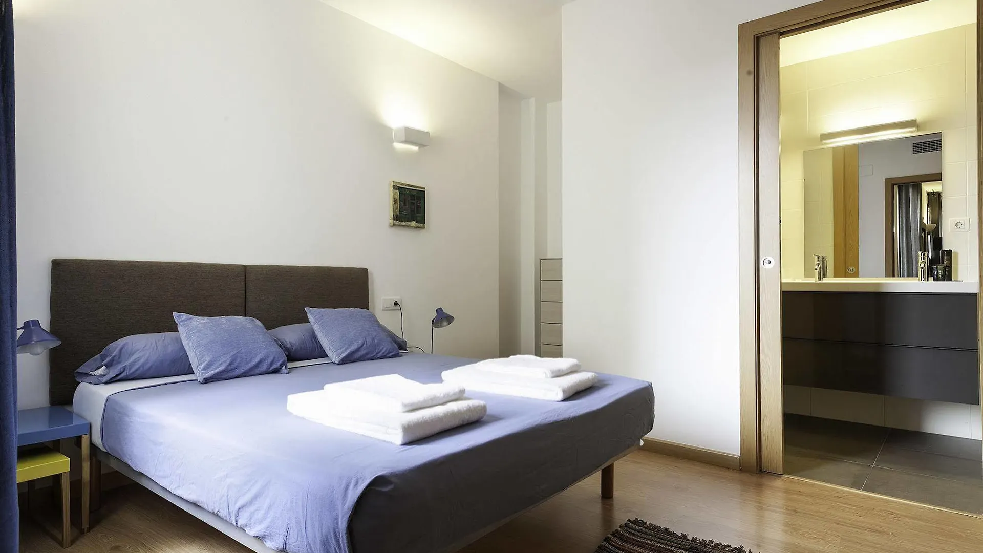 Bonavista Apartments - Pedrera Barcelona 4*,  España